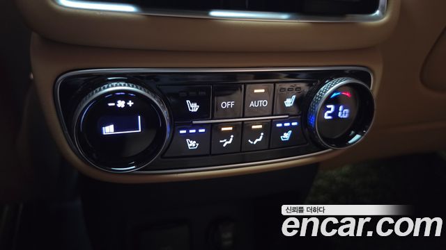 Genesis GV80 2021 — photo 29