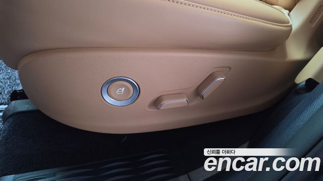 Genesis GV80 2021 — photo 31