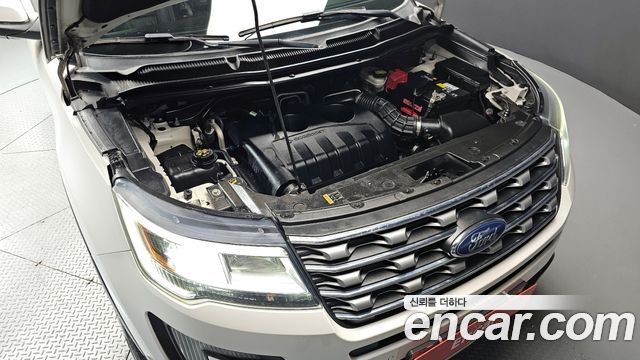 Ford Explorer 2017 — photo 6