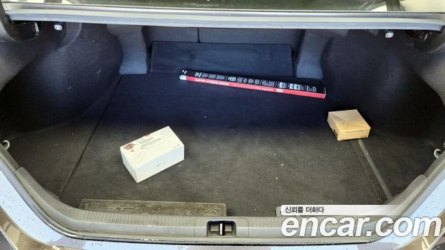 Toyota Camry 2018 — photo 20