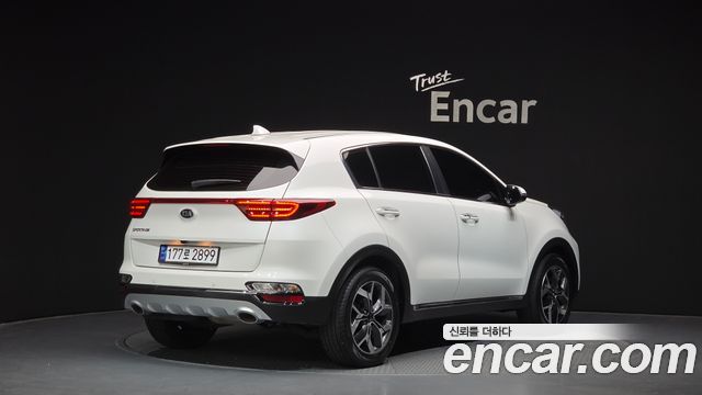 Kia Sportage 2022 — photo 2