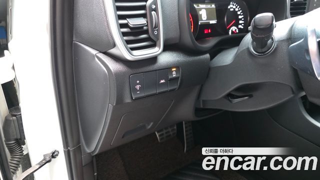 Kia Sportage 2022 — photo 15