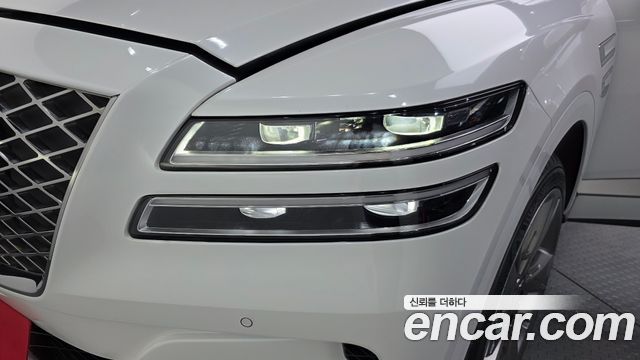 Genesis GV80 2023 — photo 8