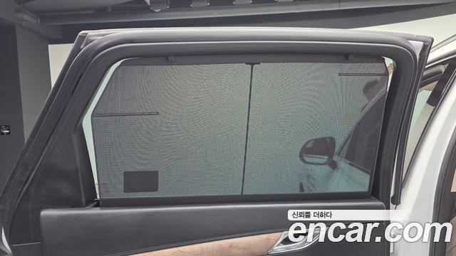 Genesis GV80 2023 — photo 31