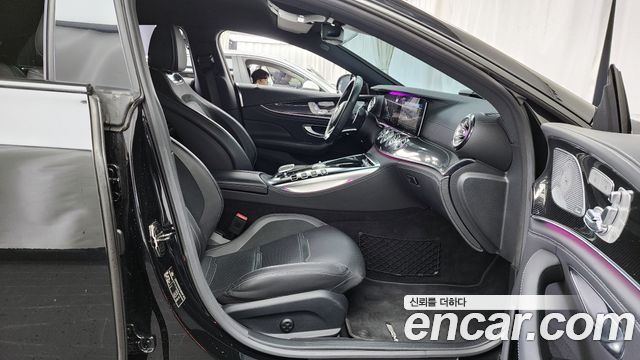 Mercedes-Benz AMG GT 2020 — photo 17