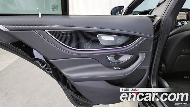 Mercedes-Benz AMG GT 2020 — photo 15