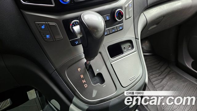 Hyundai Starex 2020 — photo 9