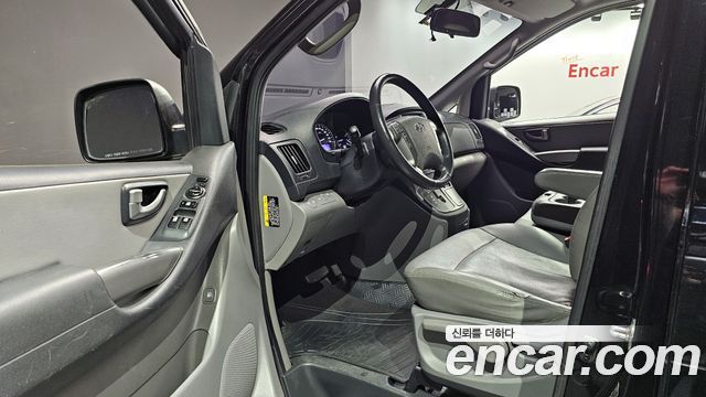 Hyundai Starex 2020 — photo 10