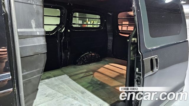 Hyundai Starex 2020 — photo 11