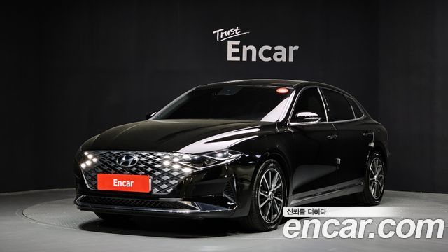 Hyundai Grandeur 2022 — photo 1