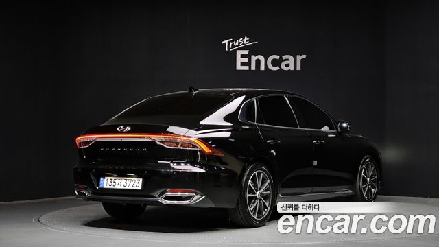 Hyundai Grandeur 2022 — photo 2