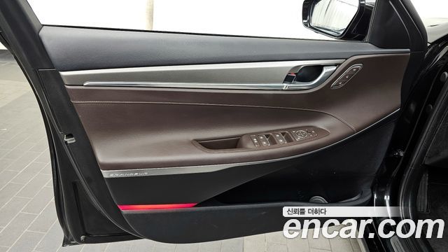 Hyundai Grandeur 2022 — photo 14