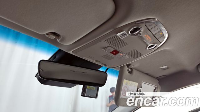 Hyundai Grandeur 2022 — photo 32