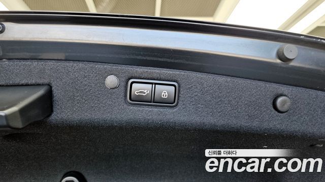 Hyundai Grandeur 2022 — photo 33