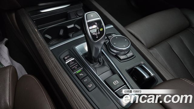 BMW X5 2015 — photo 9