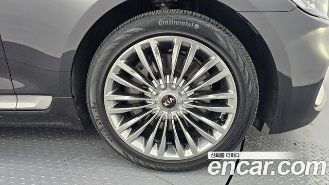Kia K9 2019 — photo 5