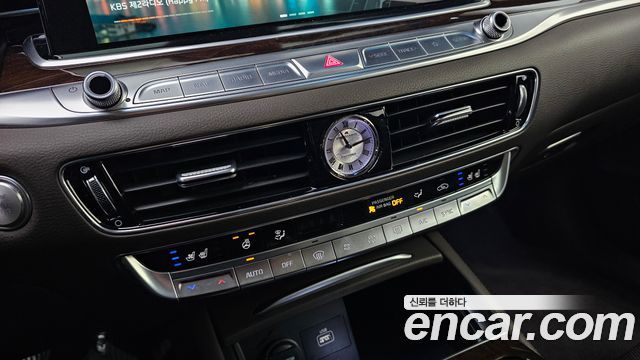 Kia K9 2019 — photo 17