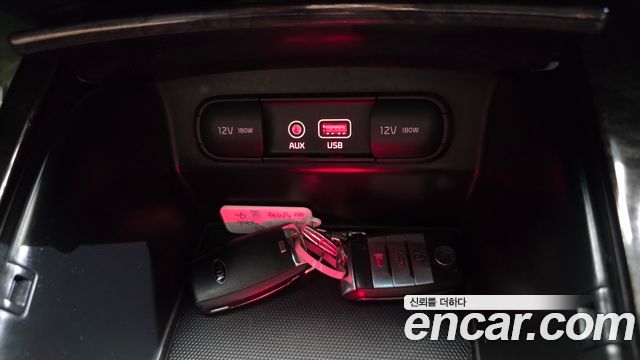 Kia Sorento 2016 — photo 19