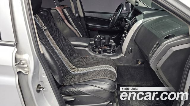 KG Mobility KORANDO 2012 — photo 17