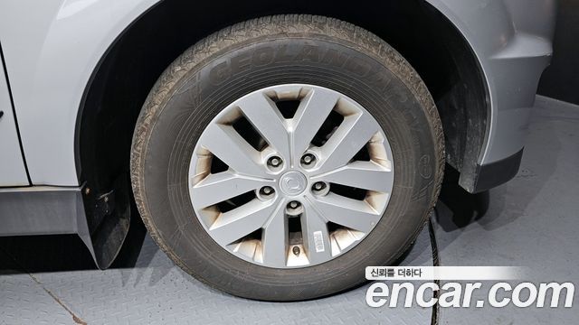 KG Mobility KORANDO 2012 — photo 7