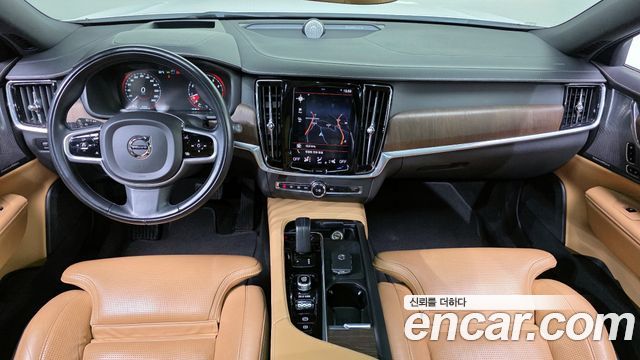 Volvo V90 2021 — photo 10