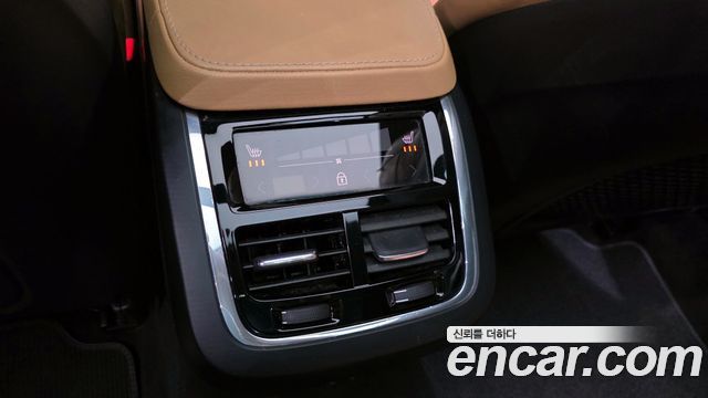 Volvo V90 2021 — photo 30