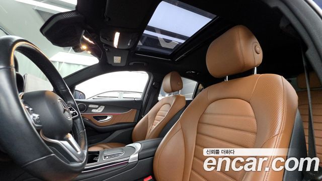 Mercedes-Benz GLC-Class 2022 — photo 18