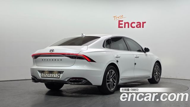 Hyundai Grandeur 2022 — photo 2