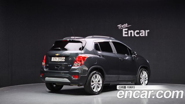 Chevrolet Korea Trax 2018 — photo 2