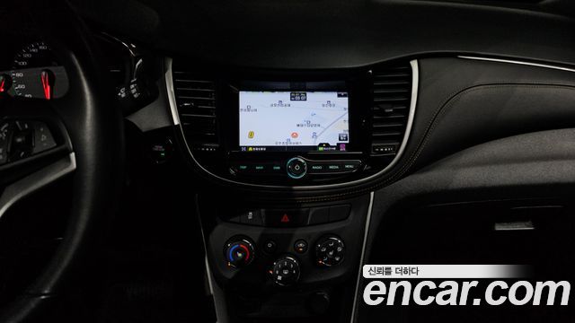 Chevrolet Korea Trax 2018 — photo 21