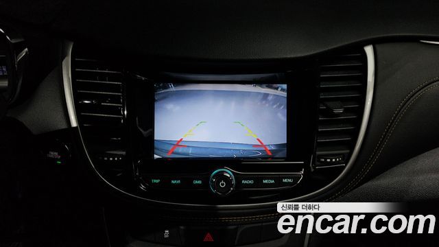Chevrolet Korea Trax 2018 — photo 22