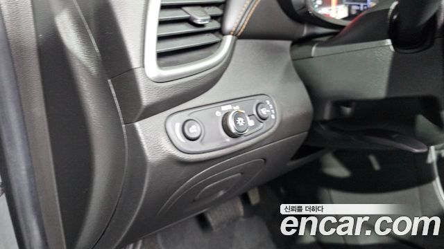 Chevrolet Korea Trax 2018 — photo 24