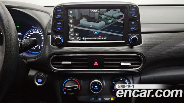 Hyundai Kona 2018 — photo 19