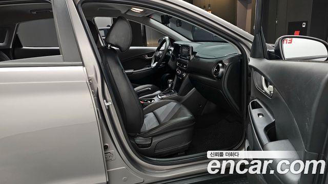 Hyundai Kona 2018 — photo 16