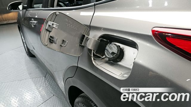 Hyundai Kona 2018 — photo 30
