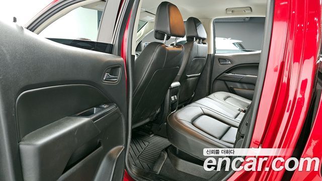 Chevrolet Korea Colorado 2020 — photo 11