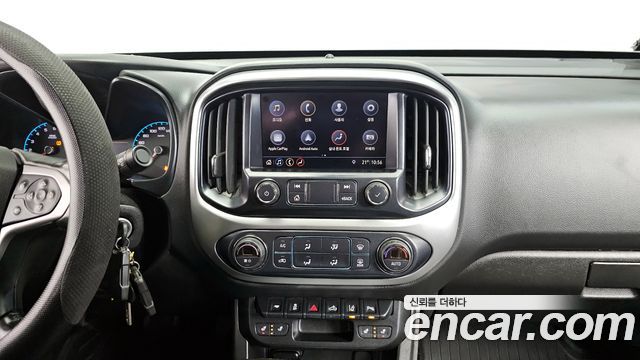 Chevrolet Korea Colorado 2020 — photo 12