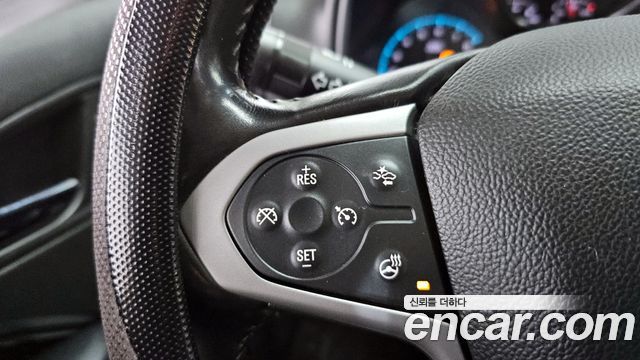 Chevrolet Korea Colorado 2020 — photo 15