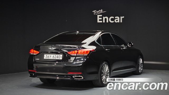 Genesis G80 2018 — photo 2