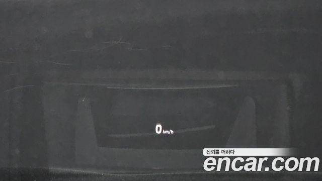 Genesis G80 2018 — photo 17