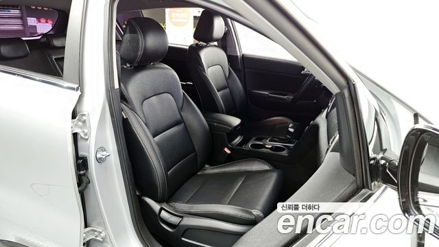 Kia Sportage 2017 — photo 11