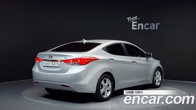 Hyundai AVANTE 2014 — photo 2