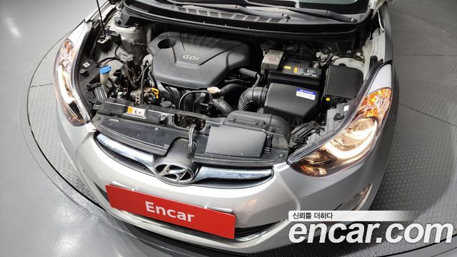 Hyundai AVANTE 2014 — photo 6