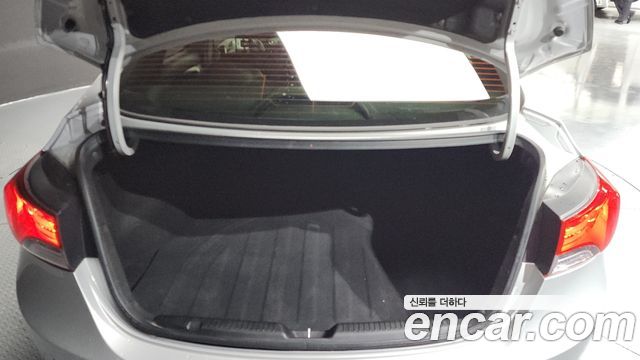 Hyundai AVANTE 2014 — photo 20