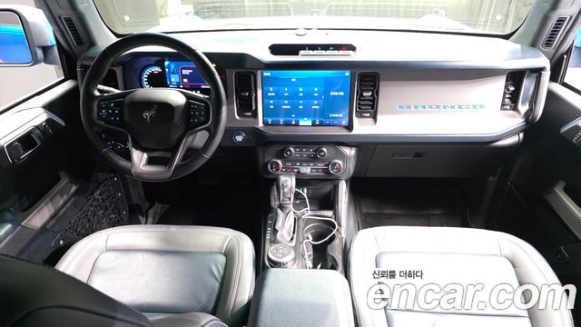 Ford Bronco 2022 — photo 10