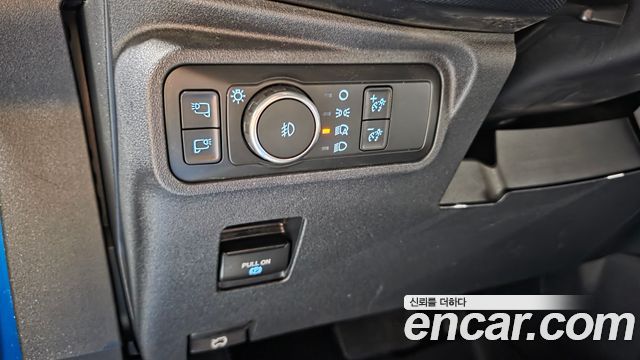 Ford Bronco 2022 — photo 24