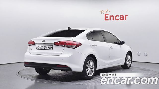 Kia K3 2016 — photo 2
