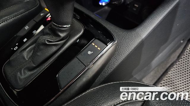 Kia K3 2016 — photo 30