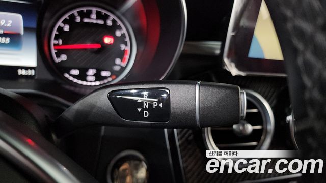 Mercedes-Benz GLC-Class 2019 — photo 9
