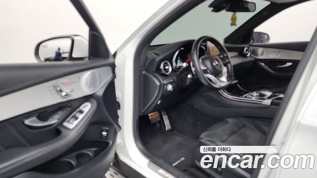 Mercedes-Benz GLC-Class 2019 — photo 10